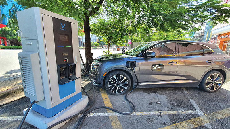 VinFast to end battery rental for EVs from early March