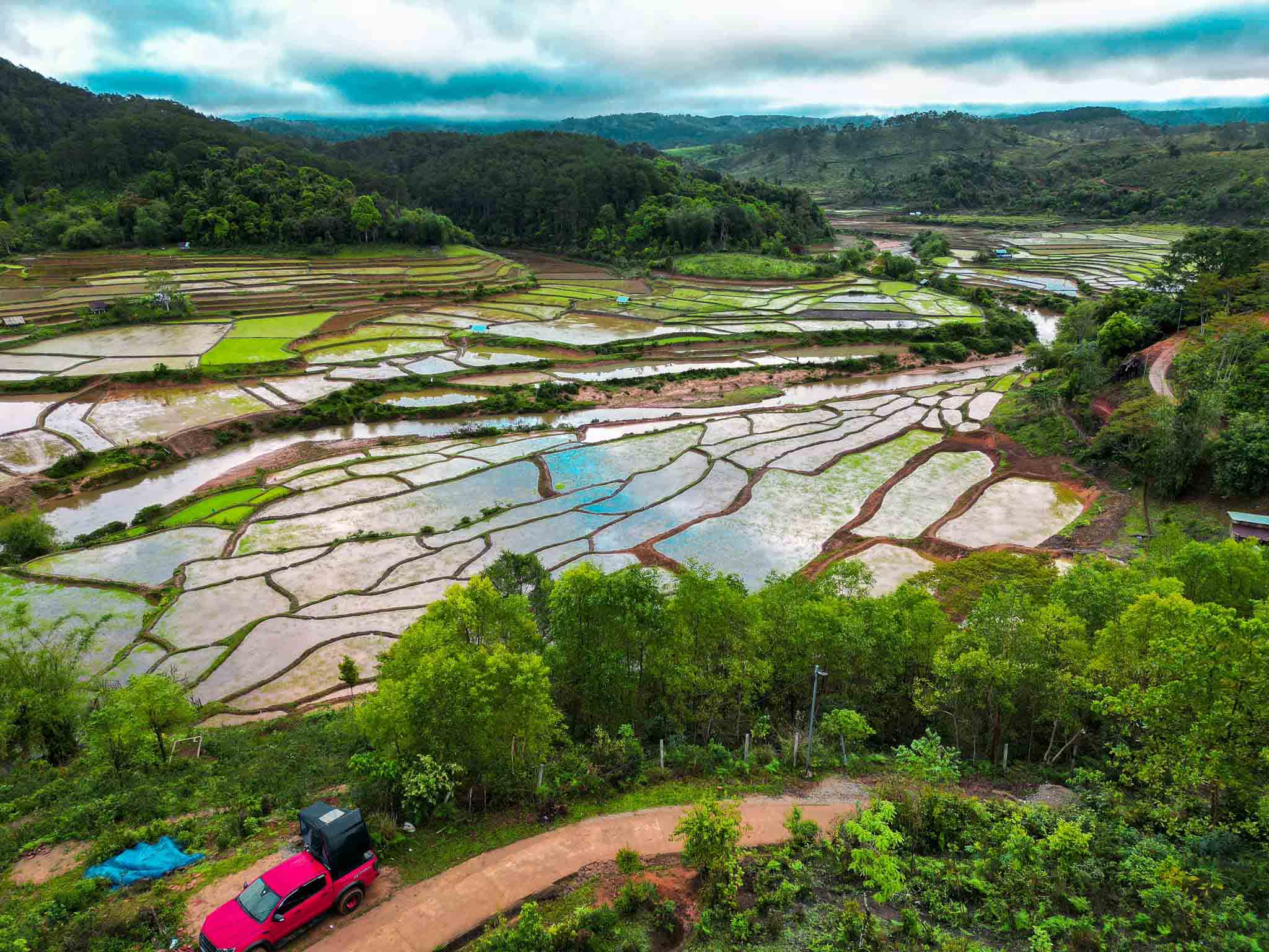 Terraced fields in water-pouring season