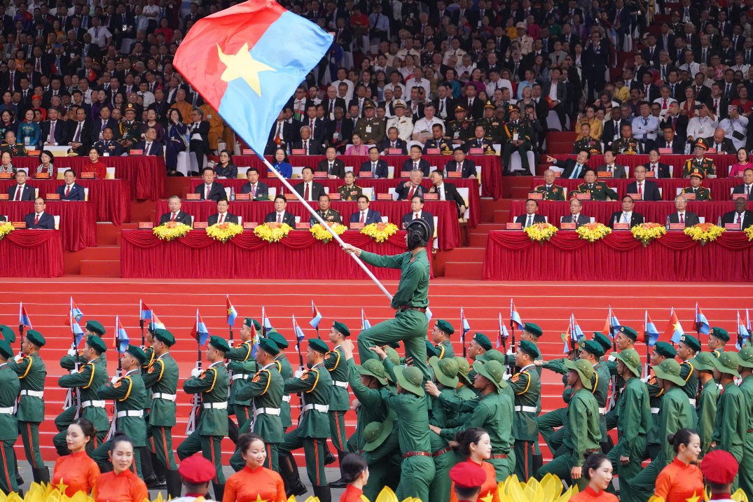 Grand ceremony marks 50 years of liberation of south and national reunification