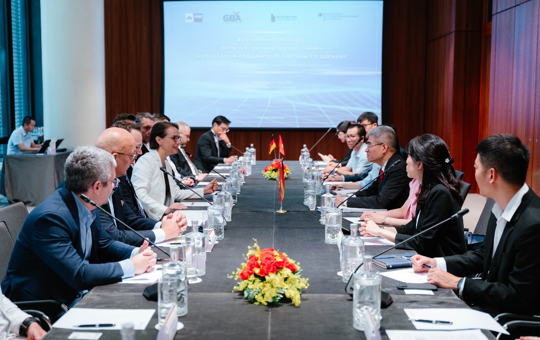 Vietnamese ambassador urges stronger SME ties with German firms