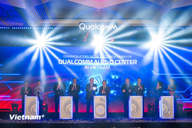 U.S. tech giant Qualcomm launches AI R&D center in Vietnam