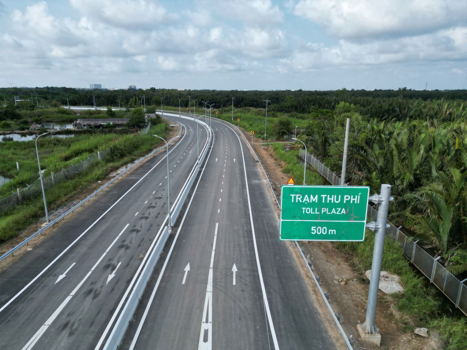 VAT on expressway service fees to remain at 8%