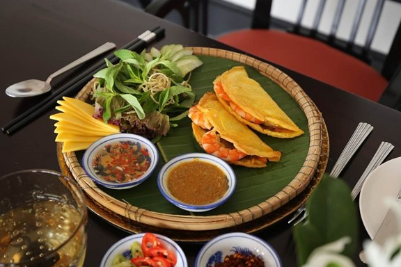A crispy delight from royal culinary heritage