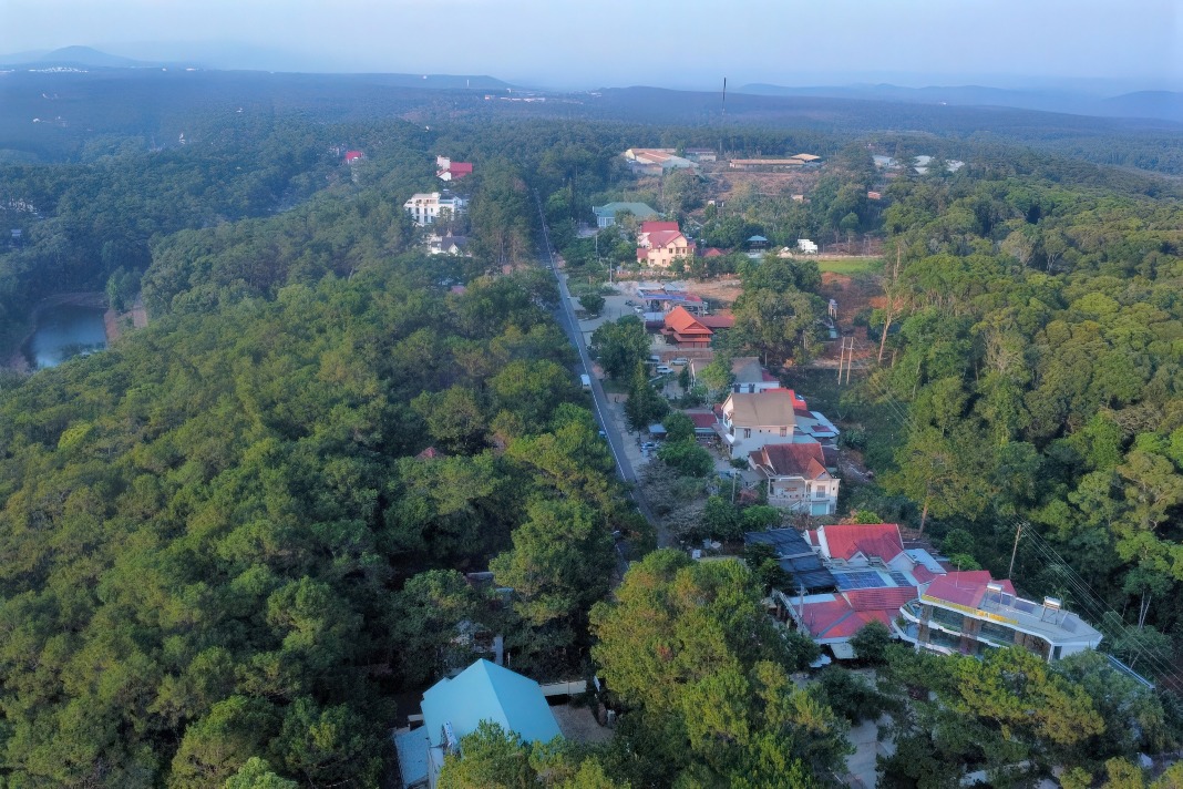Mang Den hit by magnitude 3.3 earthquake this morning