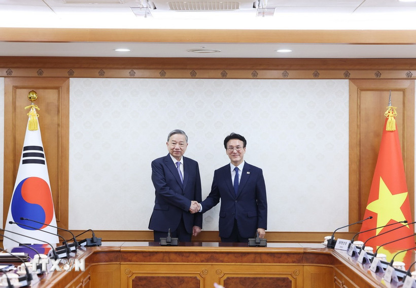 Vietnam eyes stronger role in supply chains of Korean firms