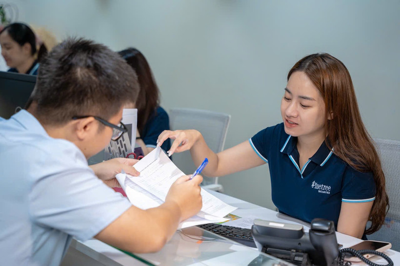 Issuers under pressure as VND155.9 trillion in bonds set to fall due