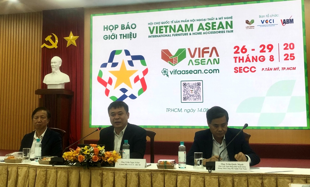 Over 200 firms to join furniture fair in HCMC