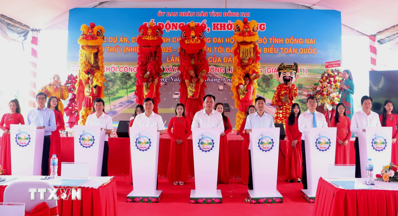 Dong Nai breaks ground on road linking ports and Long Thanh International Airport