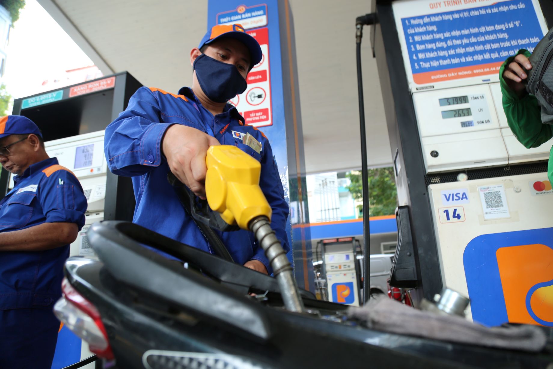 E10 gasoline to be rolled out nationwide from June 2026