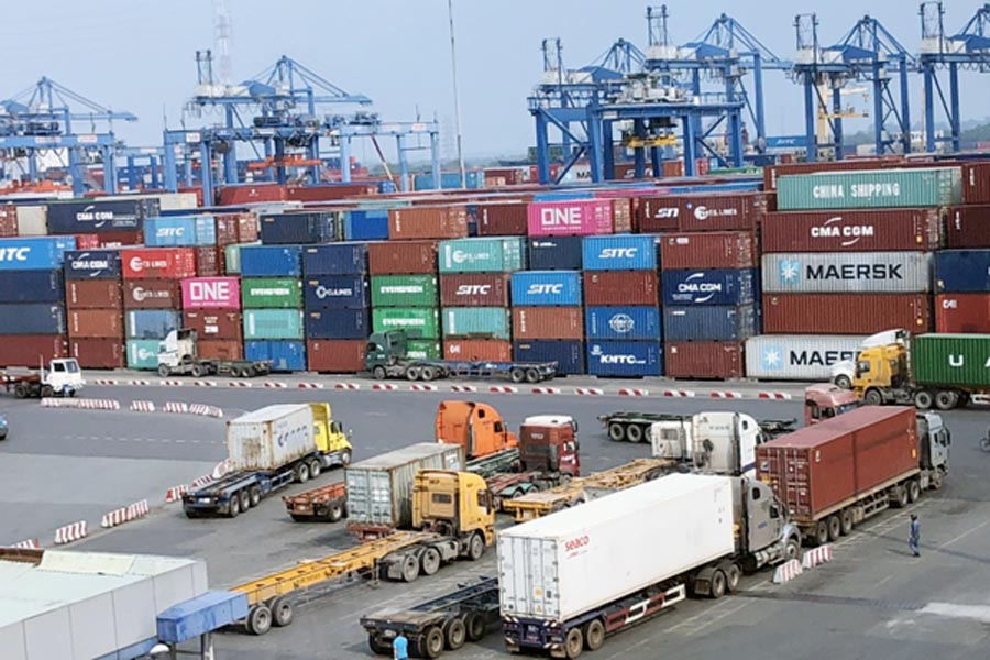 Vietnam’s trade tops US$900 billion for first time