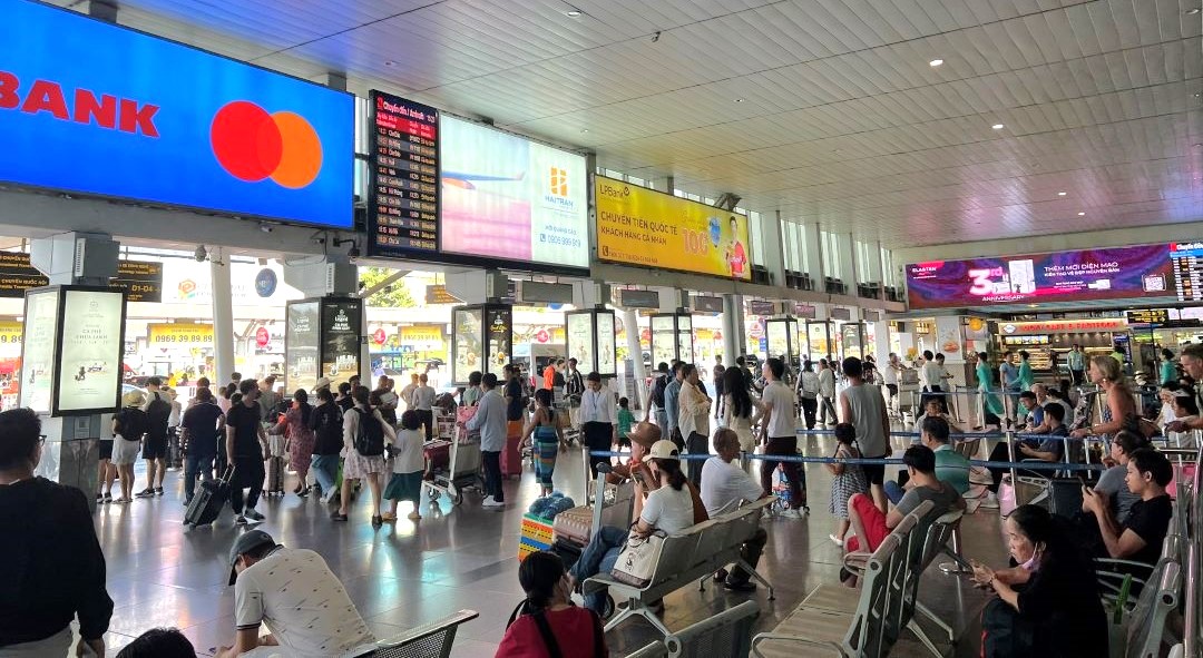 Noi Bai Airport to open expanded terminal T2 two months ahead of schedule