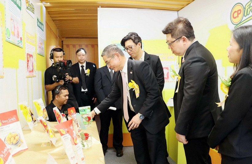 Vietnam exports first processed chicken products to Singapore