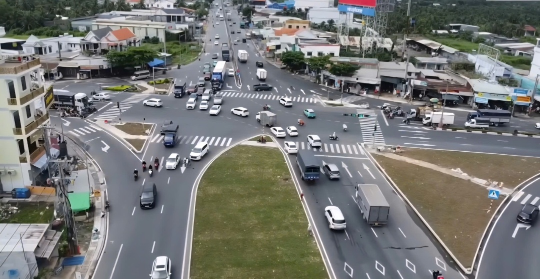 Dong Thap plans overpass to ease Rach Mieu 2 traffic