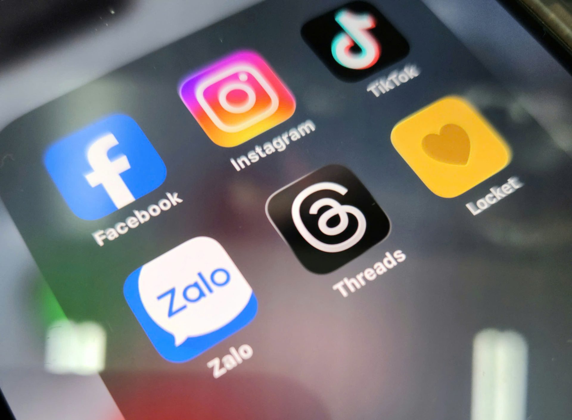 Vietnam mandates ID verification for social media users