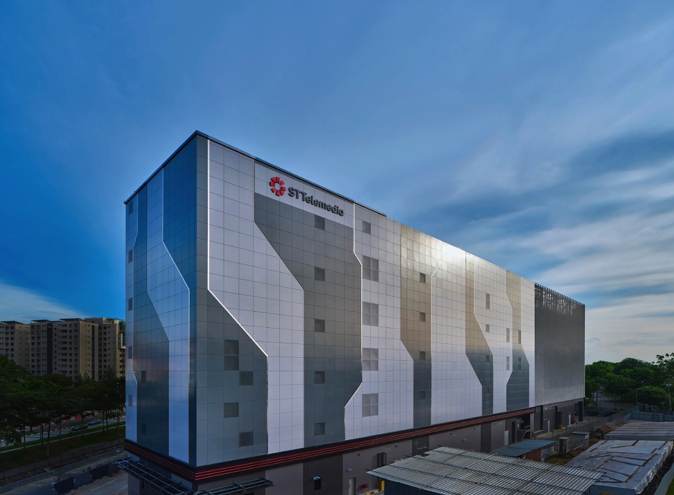 KKR, Singtel to acquire full ownership of STT GDC