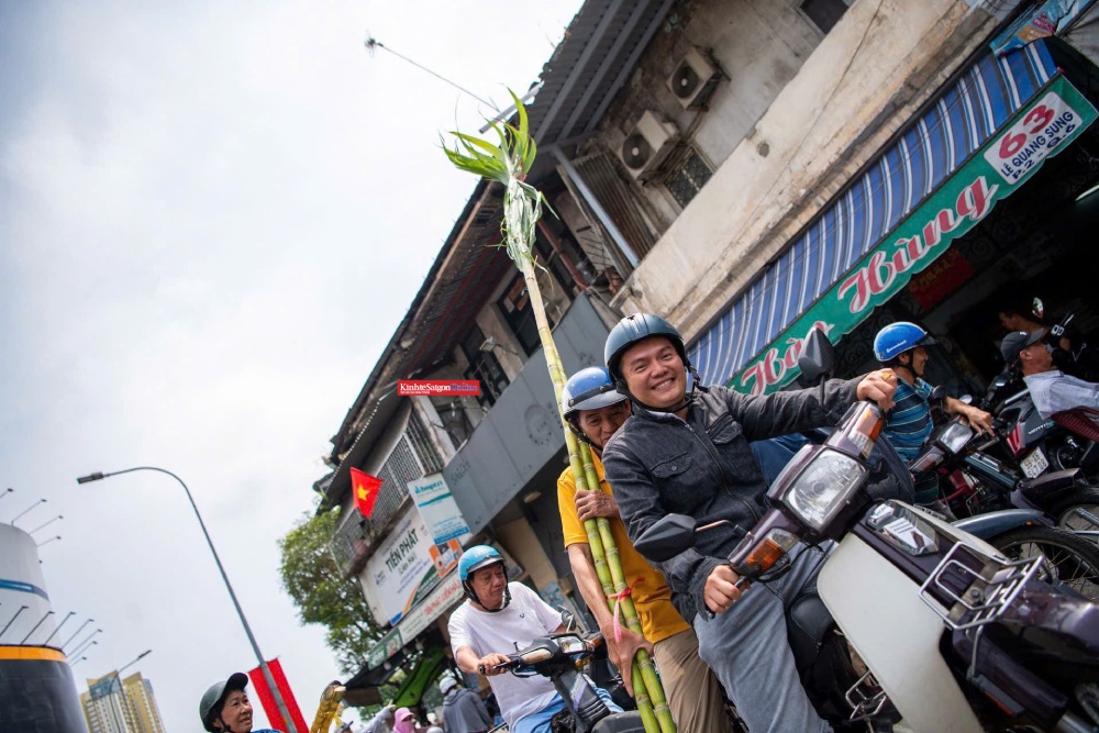 'Fortune' sugarcane in high demand for the Jade Emperor’s birthday