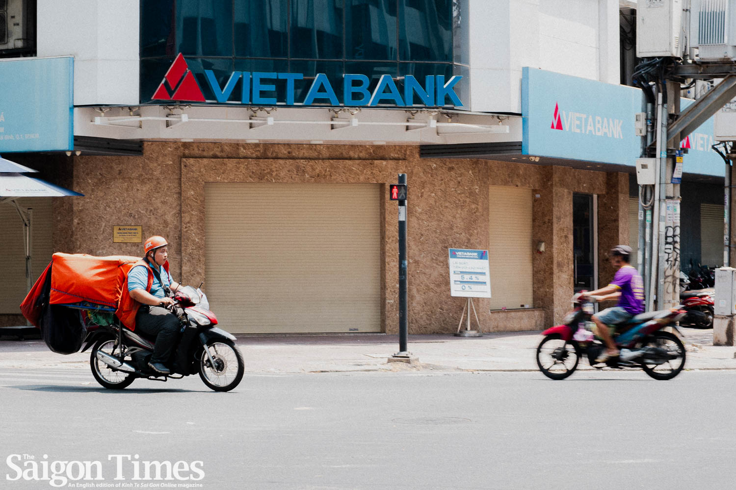 E-commerce tops 10% of retail sales in Vietnam