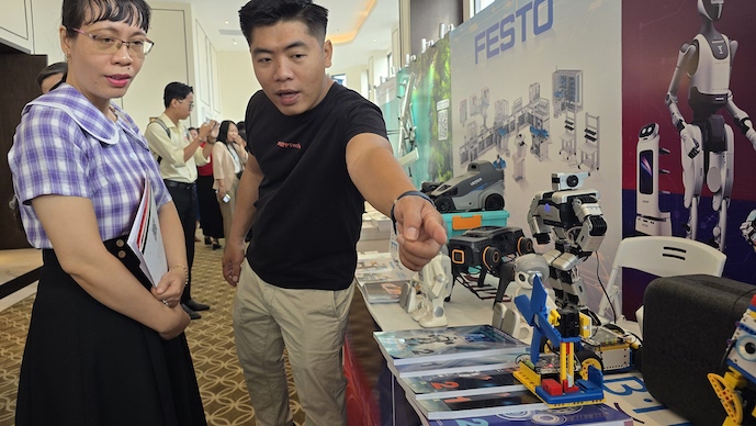 Can Tho launches innovation hub to back startups