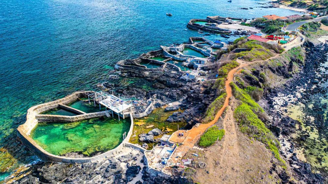 Phu Quy bans single-use plastics on Hon Tranh Island