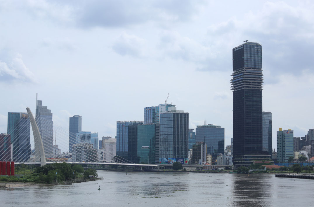 UOB explores joining Vietnam international financial center
