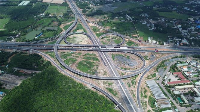 All ramps at Long Thanh interchange opened to traffic