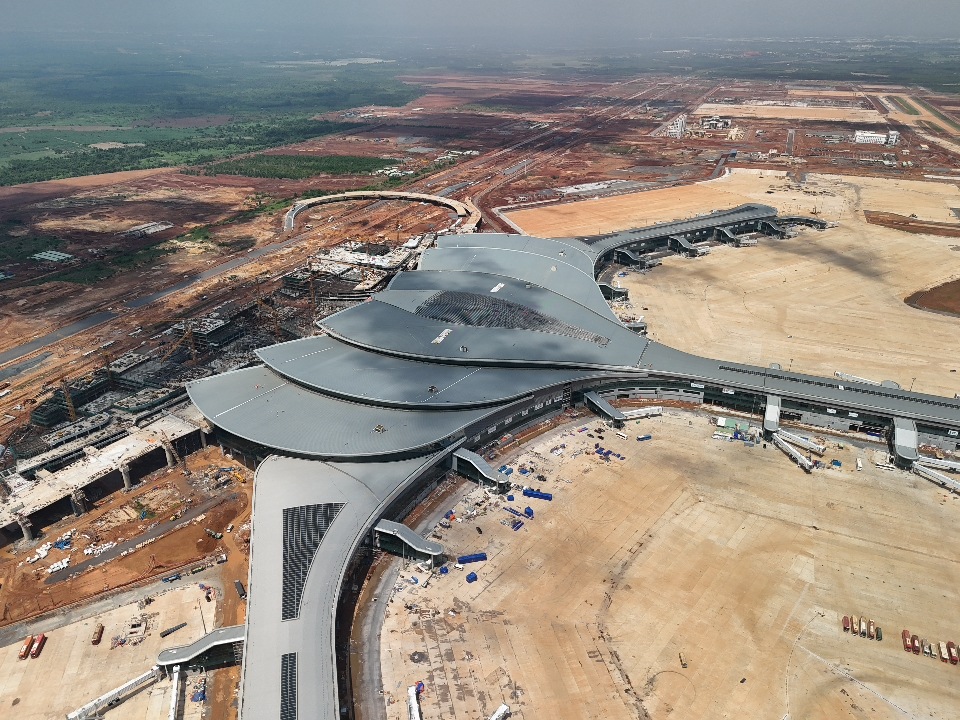 Long Thanh airport construction 76% complete