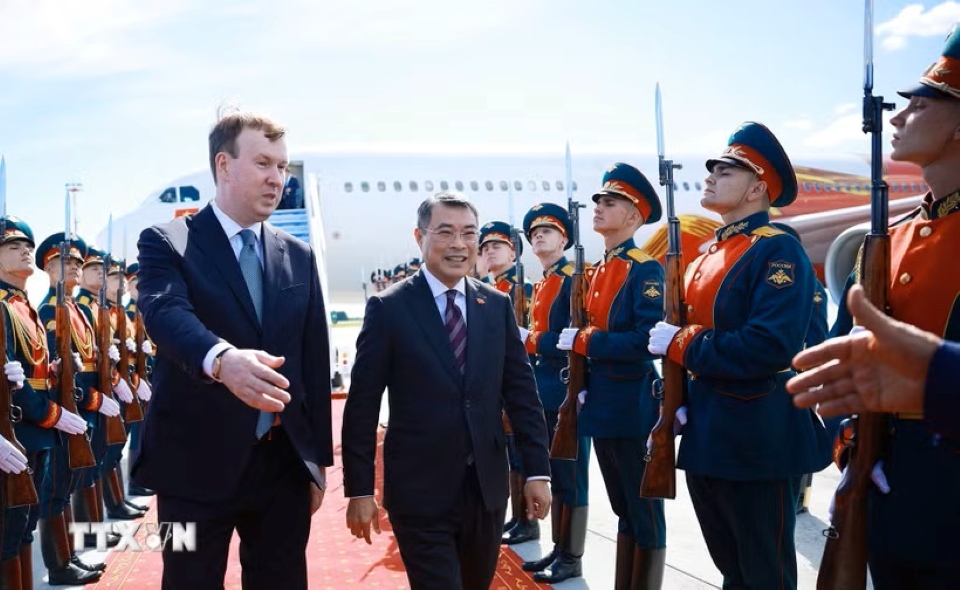 PM Le Minh Hung arrives in Russia for ASEAN-Russia summit