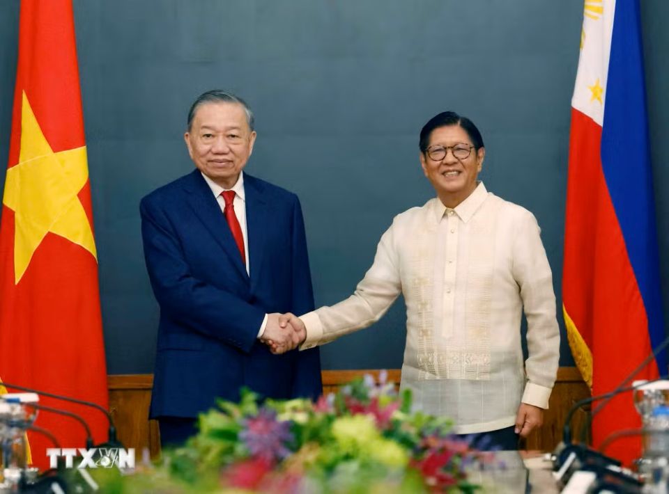 Vietnam, Philippines elevate ties to enhanced strategic partnership