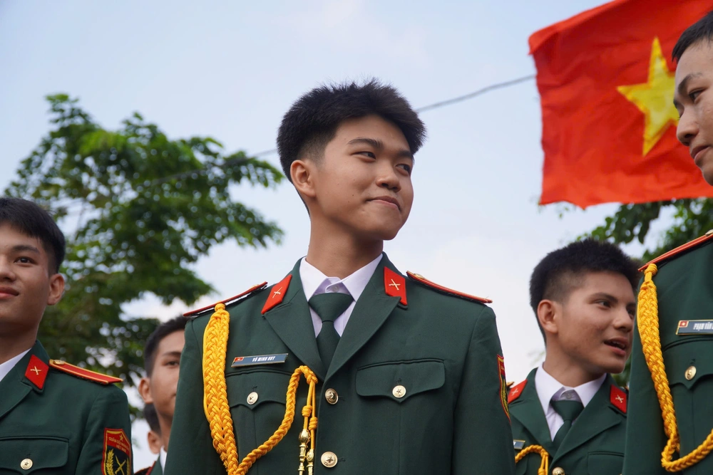 'Mini concert' đặc biệt của quân và dân sáng 30-4- Ảnh 2.