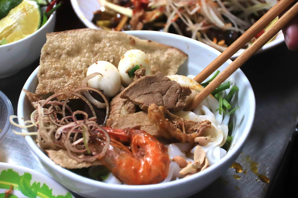 Con Market a culinary gem in the heart of Da Nang City - Ảnh 9.