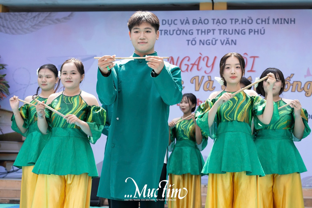 Khi học trò đưa văn học ‘bước’ ra khỏi trang sách - Ảnh 28.