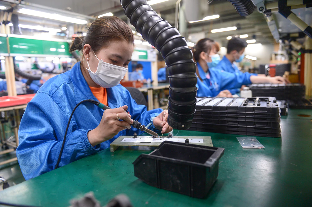 Diễn đàn Kinh tế Mùa thu 2026 - Hiến kế để TP.HCM tăng trưởng - Kỳ 2: Đưa dòng vốn cam kết thành động lực tăng trưởng - Ảnh 16.