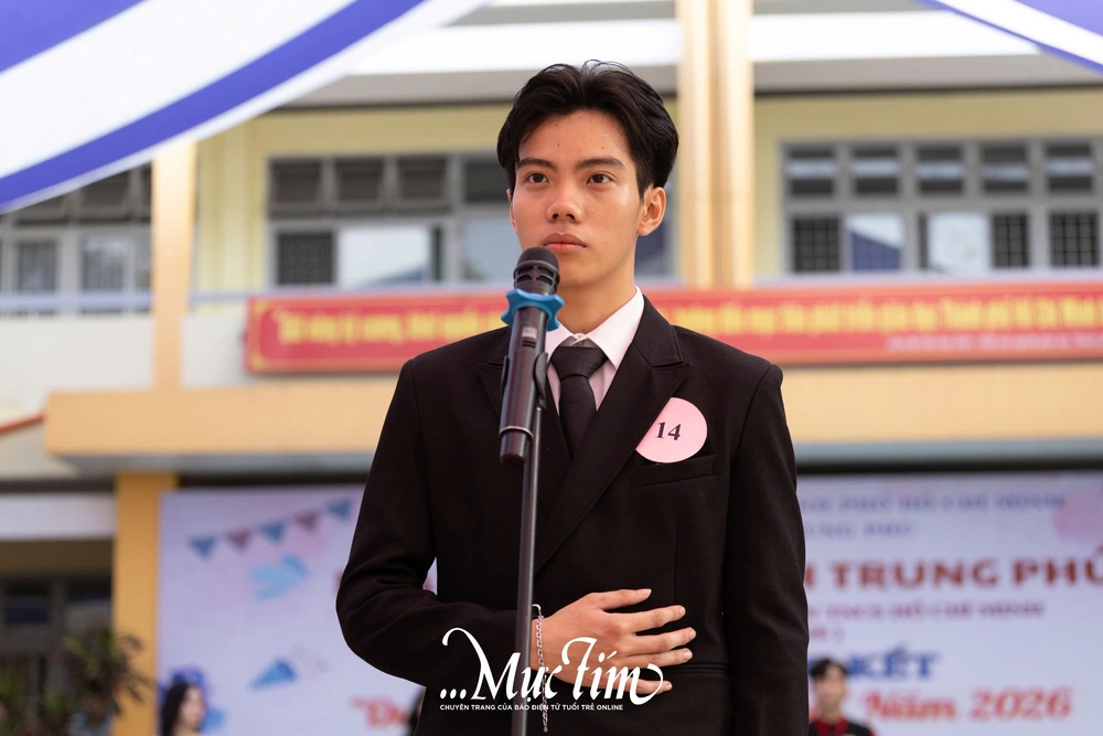 Thầy trò Trường THPT Trung Phú ‘mở tiệc’ kỷ niệm ngày đặc biệt của tháng thanh niên- Ảnh 17.