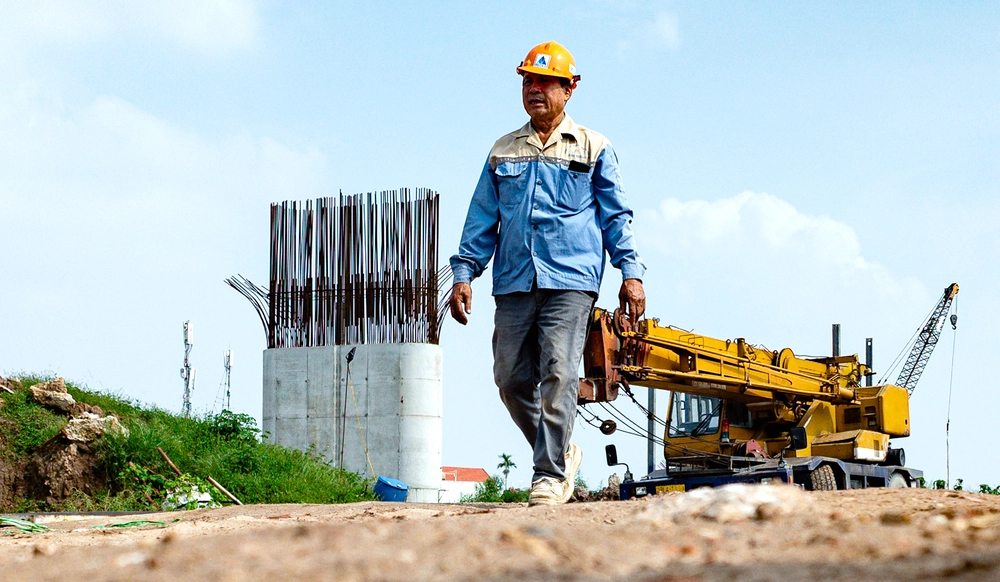 7 Cây cầu qua sông Hồng biến đổi không gian đô thị Hà Nội năm 2026 - Ảnh 6.