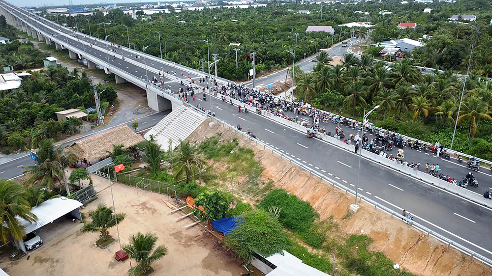 Mở cơ hội phát triển miền Tây với cao tốc Bến Lức - Long Thành - Ảnh 25.
