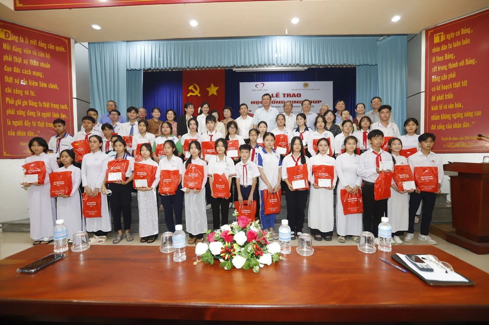 Quỹ Thiện Tâm: Gần 20 năm gieo cơ hội, để mạch ngầm nhân ái mãi sinh sôi - Ảnh 19.