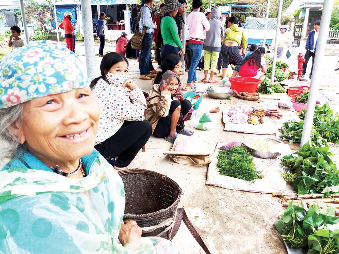 Chợ phiên Năm Ngàn có cái duyên, cái tình - Ảnh 8. Chợ phiên Năm Ngàn có cái duyên, cái tình - Ảnh 8.