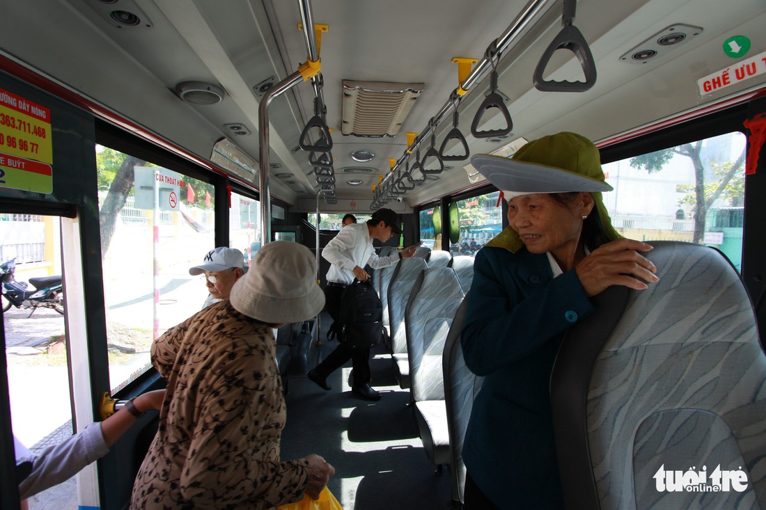 16-11 da nang bus tro gia vang tanh, doanh nghiep than lo 1