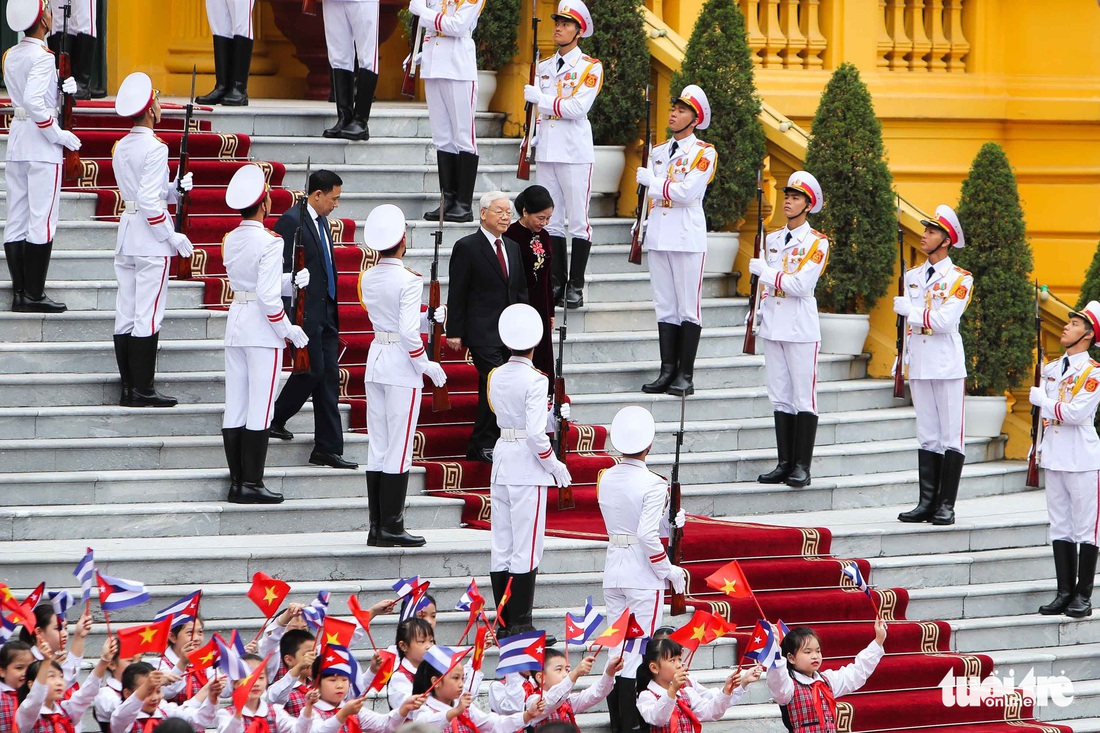 Chùm ảnh Chủ tịch Cuba Miguel Díaz-Canel thăm Việt Nam - Ảnh 1.