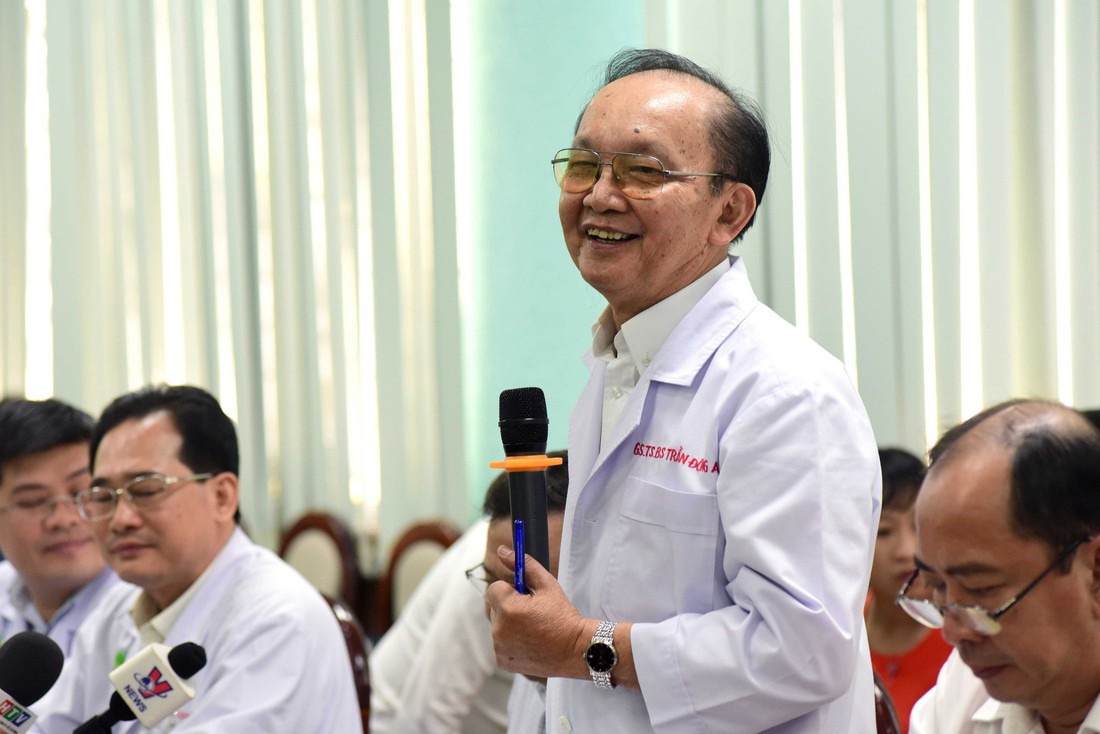 ghép thận