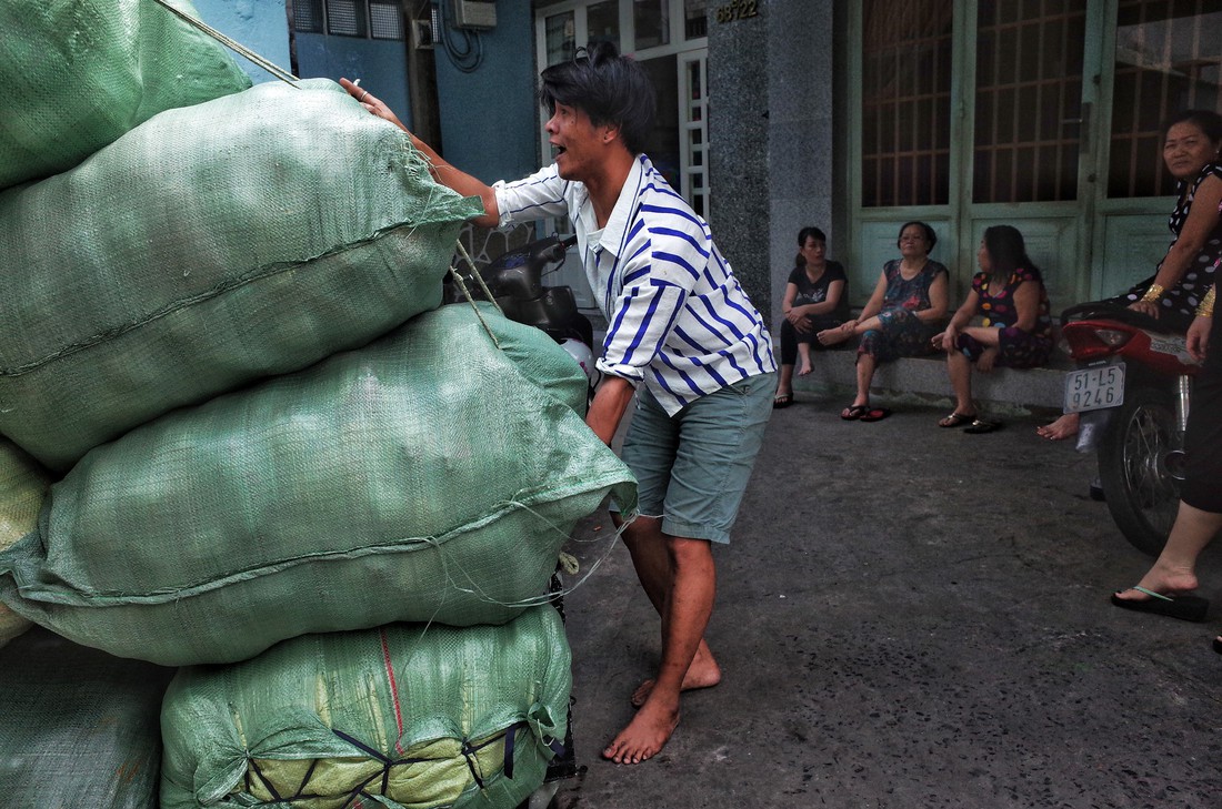 Những ngày cận Tết ở khu giải toả ven kênh rạch Sài Gòn - Ảnh 12.