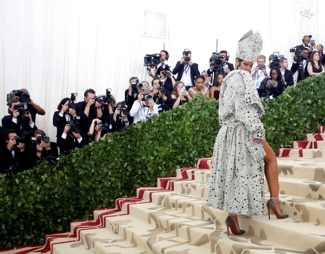 Tay chơi Rihanna, Madonna, Katy Perry... ở Met Gala 2018 - Ảnh 1.