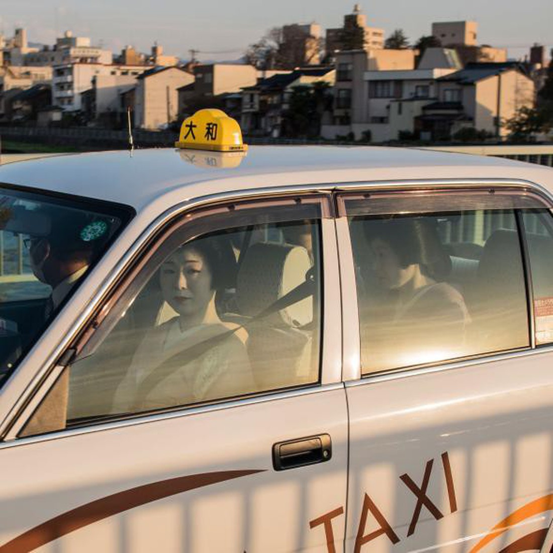 Sài Gòn sôi động, Cape Town sắc màu trên NatGeo - Ảnh 9.