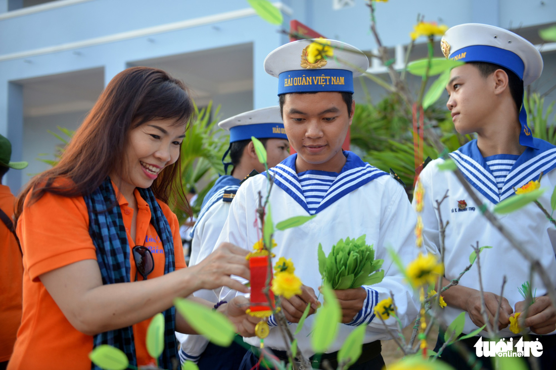 Mùa xuân biển đảo 2018 đón giao thừa sớm tại Phú Quốc - Ảnh 1.