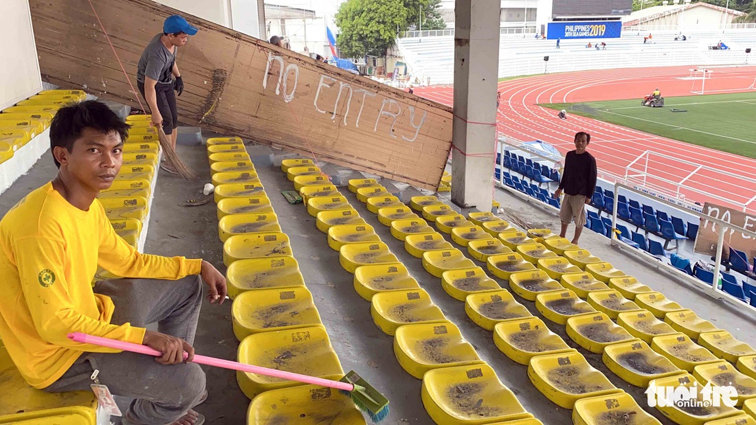 Cận cảnh sân Rizal Memorial, nơi thầy trò ông Park đá 2 trận với Indonesia, Singapore - Ảnh 6.