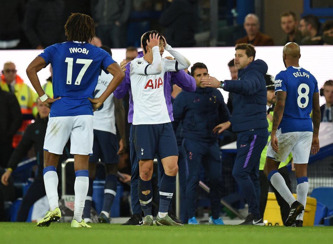 Son Heung Min khóc nức nở sau cú vào bóng khiến cầu thủ Everton gãy chân - Ảnh 8.