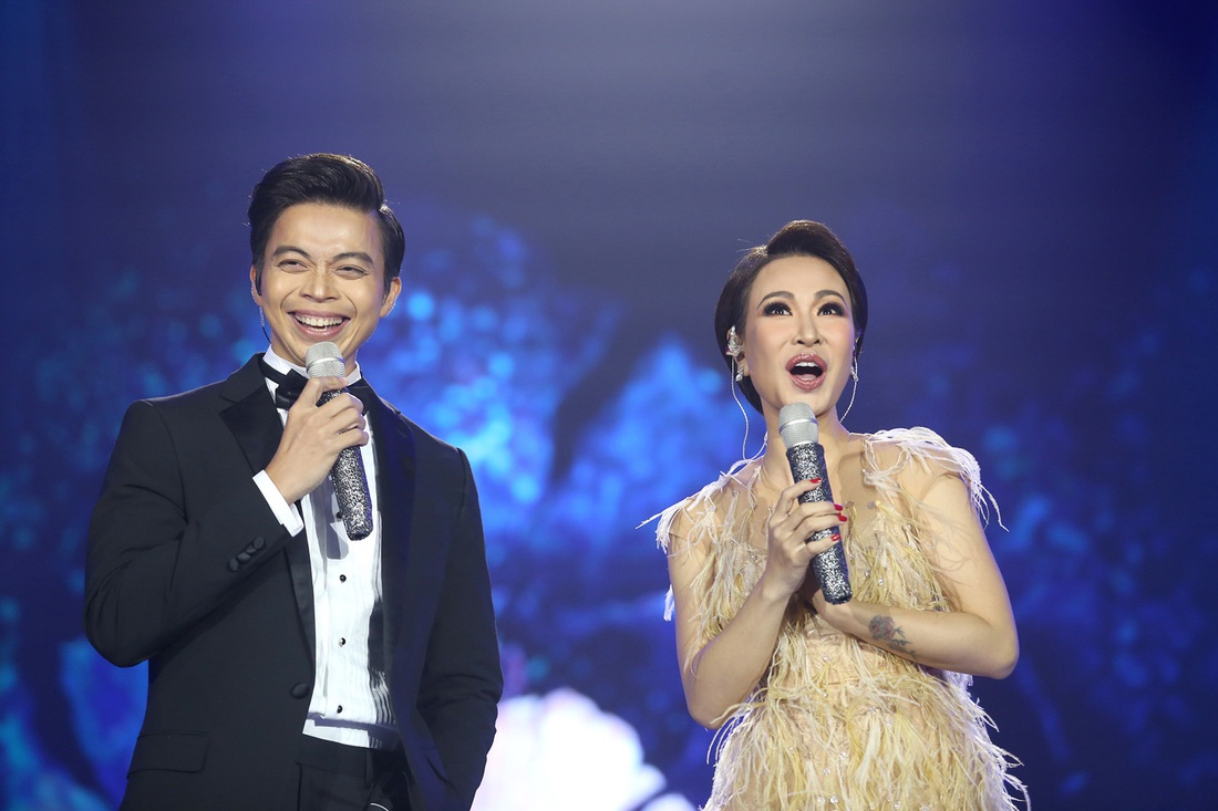 2019: Sân khấu ca nhạc hồi sinh với nhiều live show cháy vé - Ảnh 10.