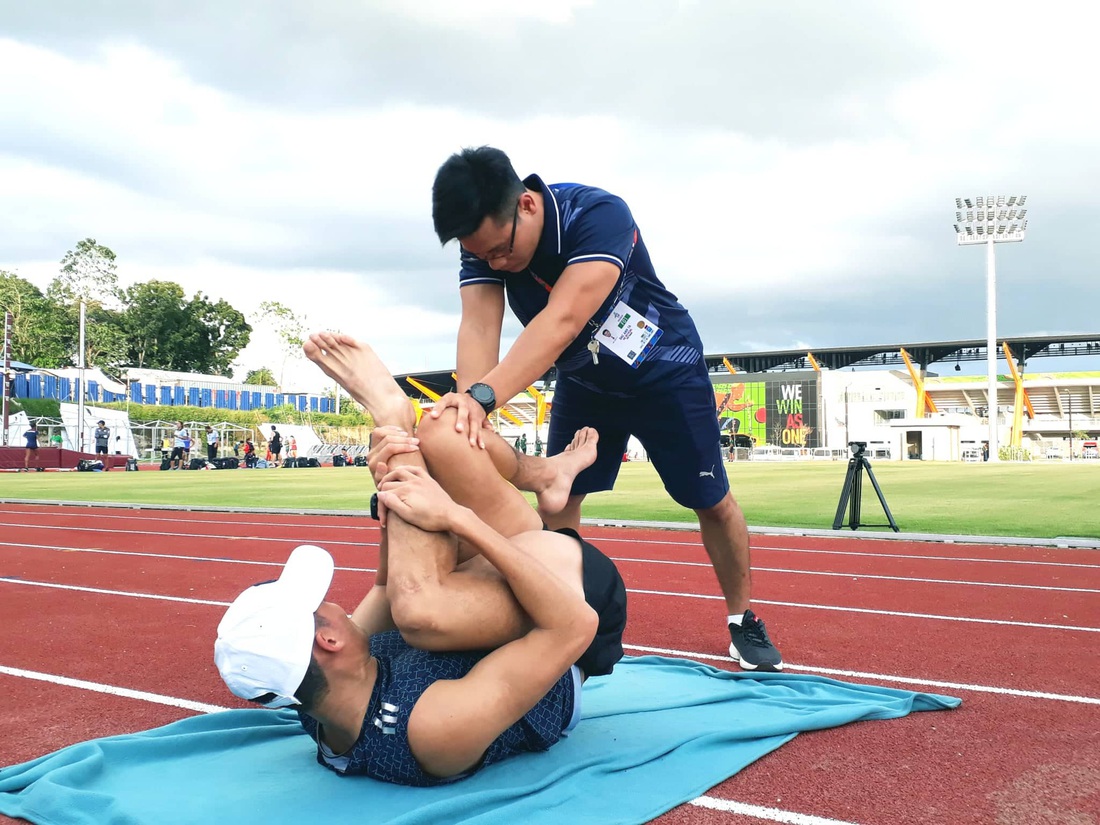 Những người thầm lặng góp sức cho đoàn thể thao Việt Nam ở SEA Games 30 - Ảnh 5.