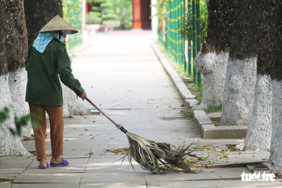 Về làng Sen, Hoàng Trù rợp bóng cây xanh - Ảnh 18.