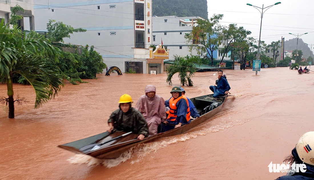 Quảng Bình thành rốn lũ mới - Ảnh 5.